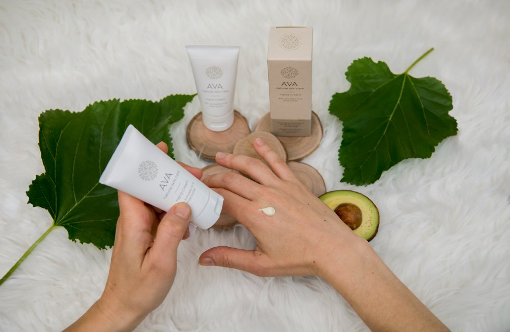 GLEEDS BRAND IDENTITY